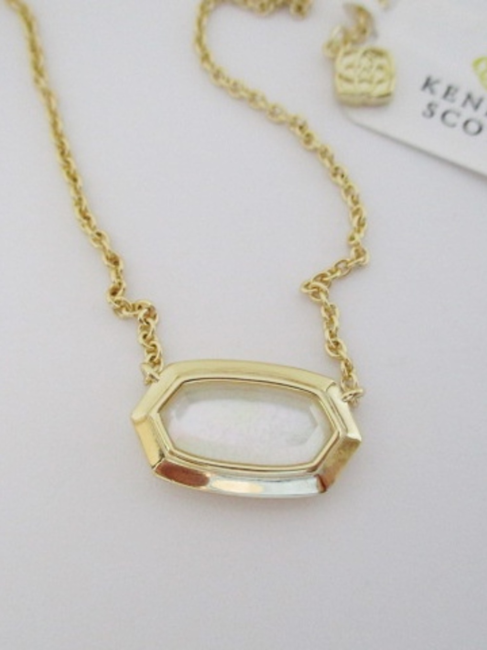 KENDRA SCOTT - Elisa Bezel Gold Tone Necklace - Picture 3 of 7